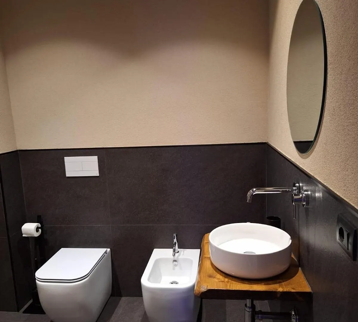 Dark & Light Rooms & Luxury Suites Catania Affittacamere